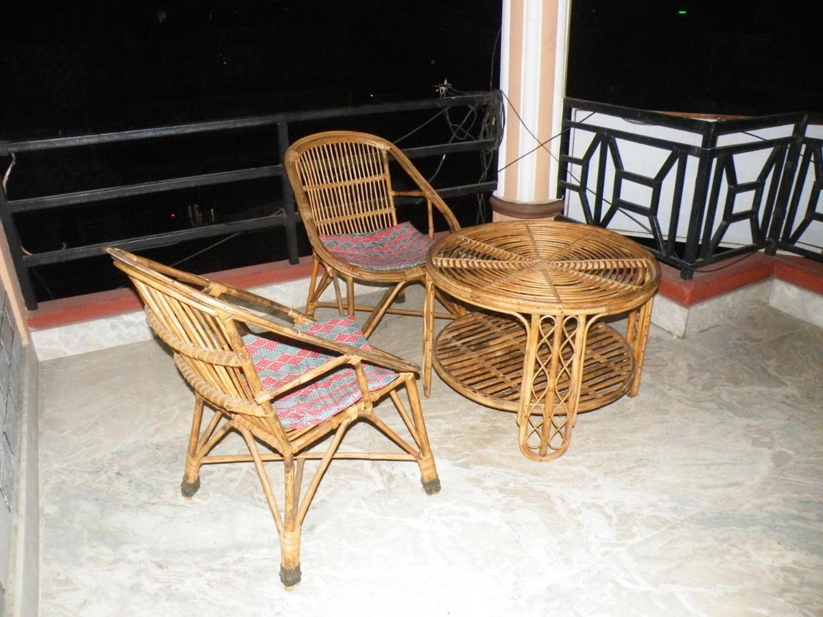 Pokhara Abroad Inn المظهر الخارجي الصورة