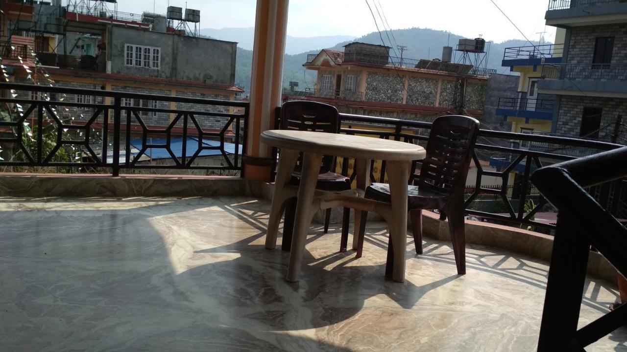 Pokhara Abroad Inn المظهر الخارجي الصورة