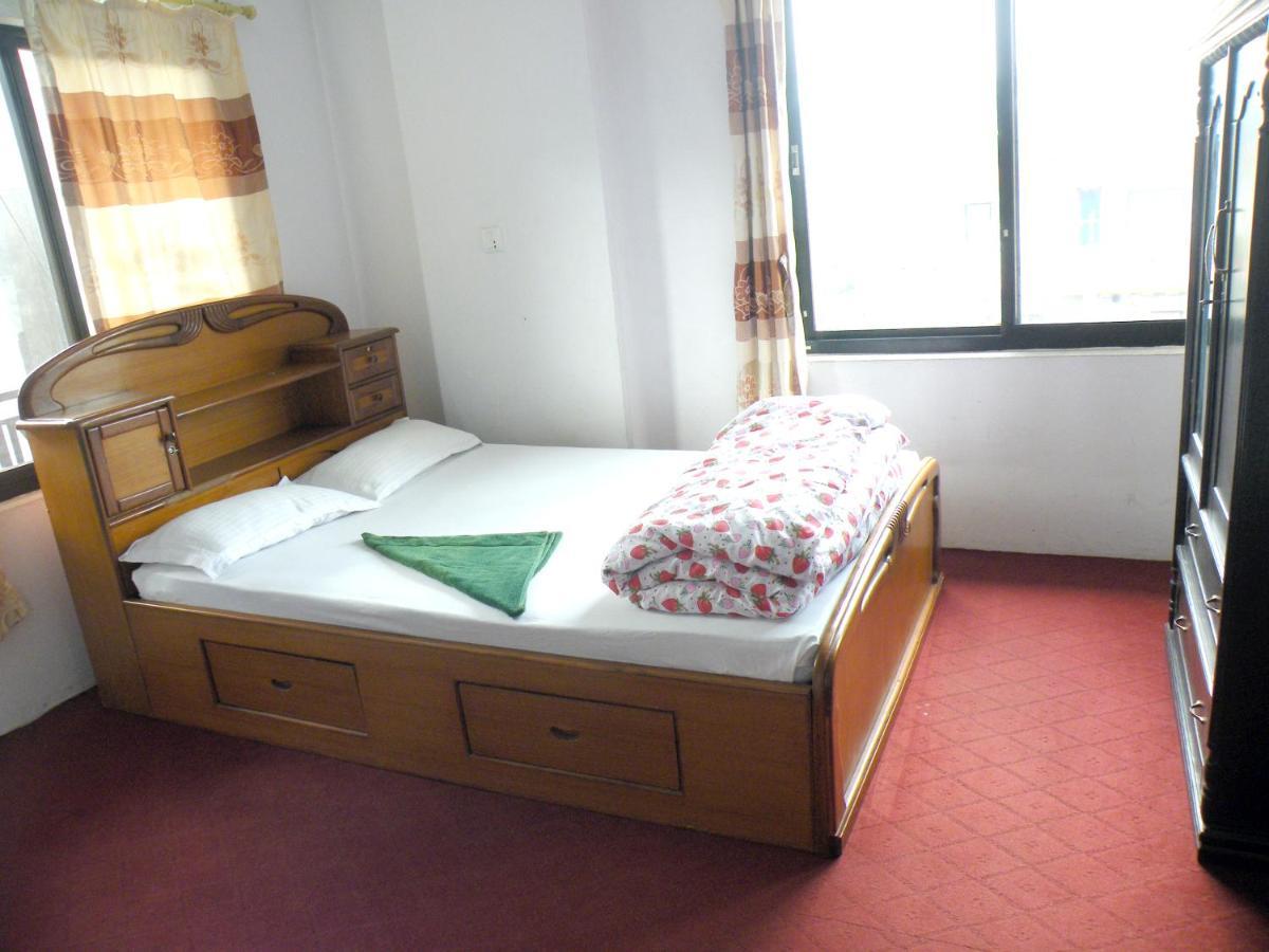 Pokhara Abroad Inn المظهر الخارجي الصورة