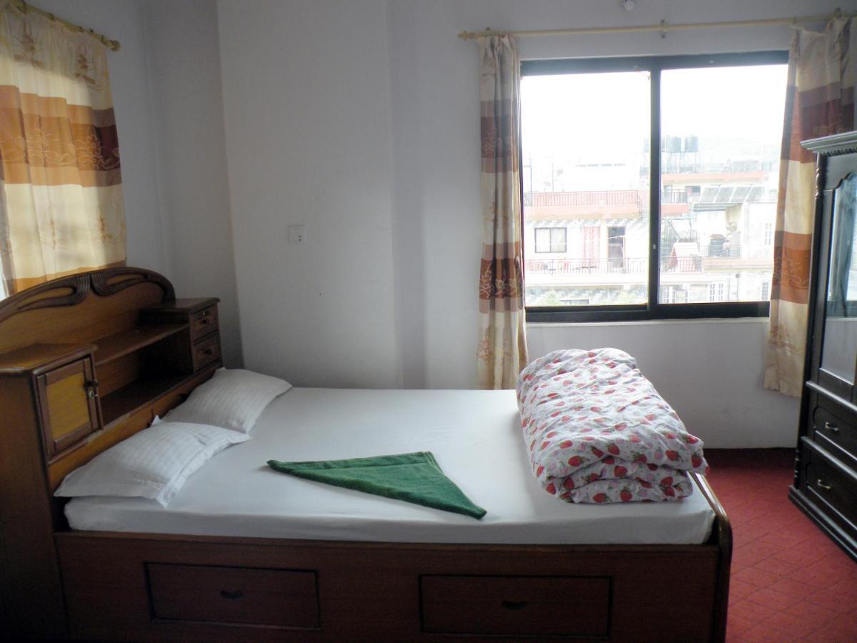 Pokhara Abroad Inn المظهر الخارجي الصورة