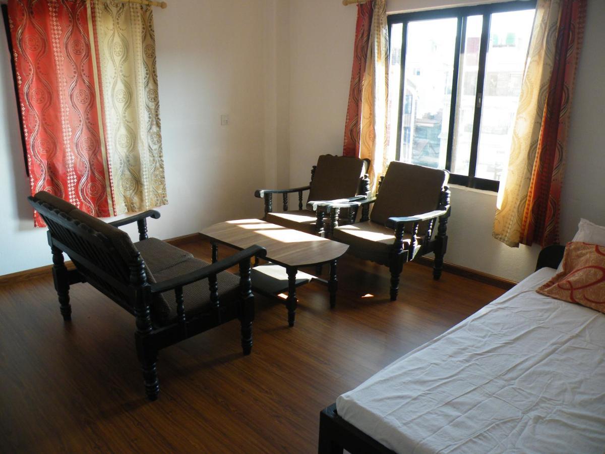 Pokhara Abroad Inn المظهر الخارجي الصورة
